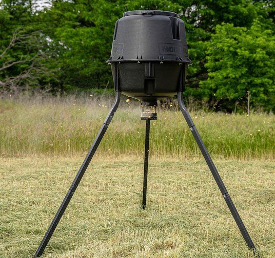 Feeders & Food Plot